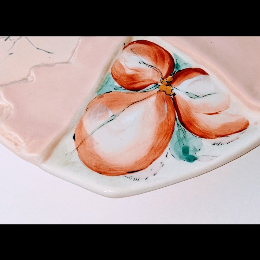 Barbara Baatz Signed Original Heart Ceramic Plate Dish Decor Design Pink Floral - Picture 3 of 7